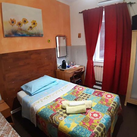 Roma Vecchia B&B ภายนอก รูปภาพ